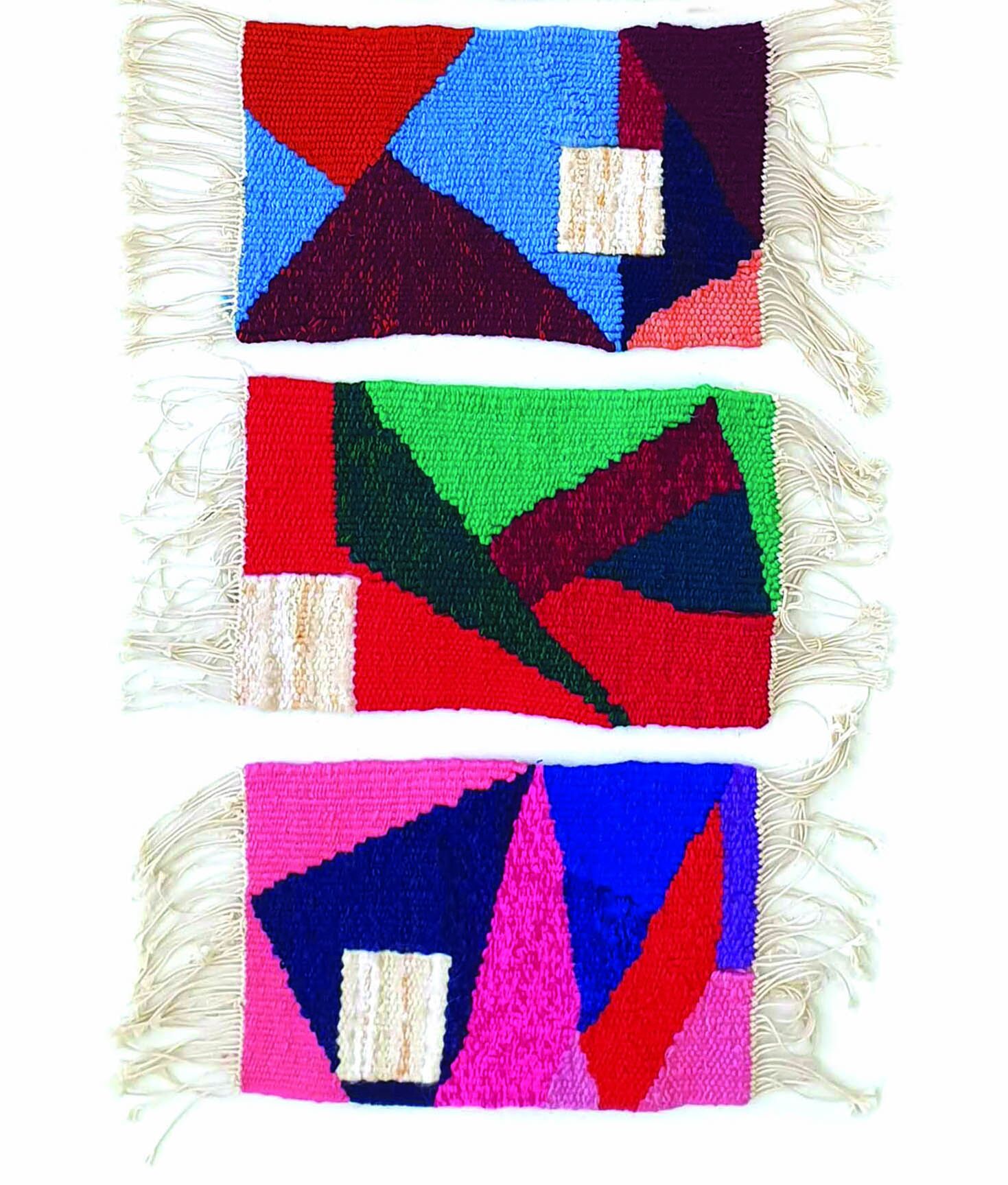 10_OBLIQUE_2023_Billiluna_Tapestry Weaving_dimensions_200cm 300cm  each panel_ALL6_CROP