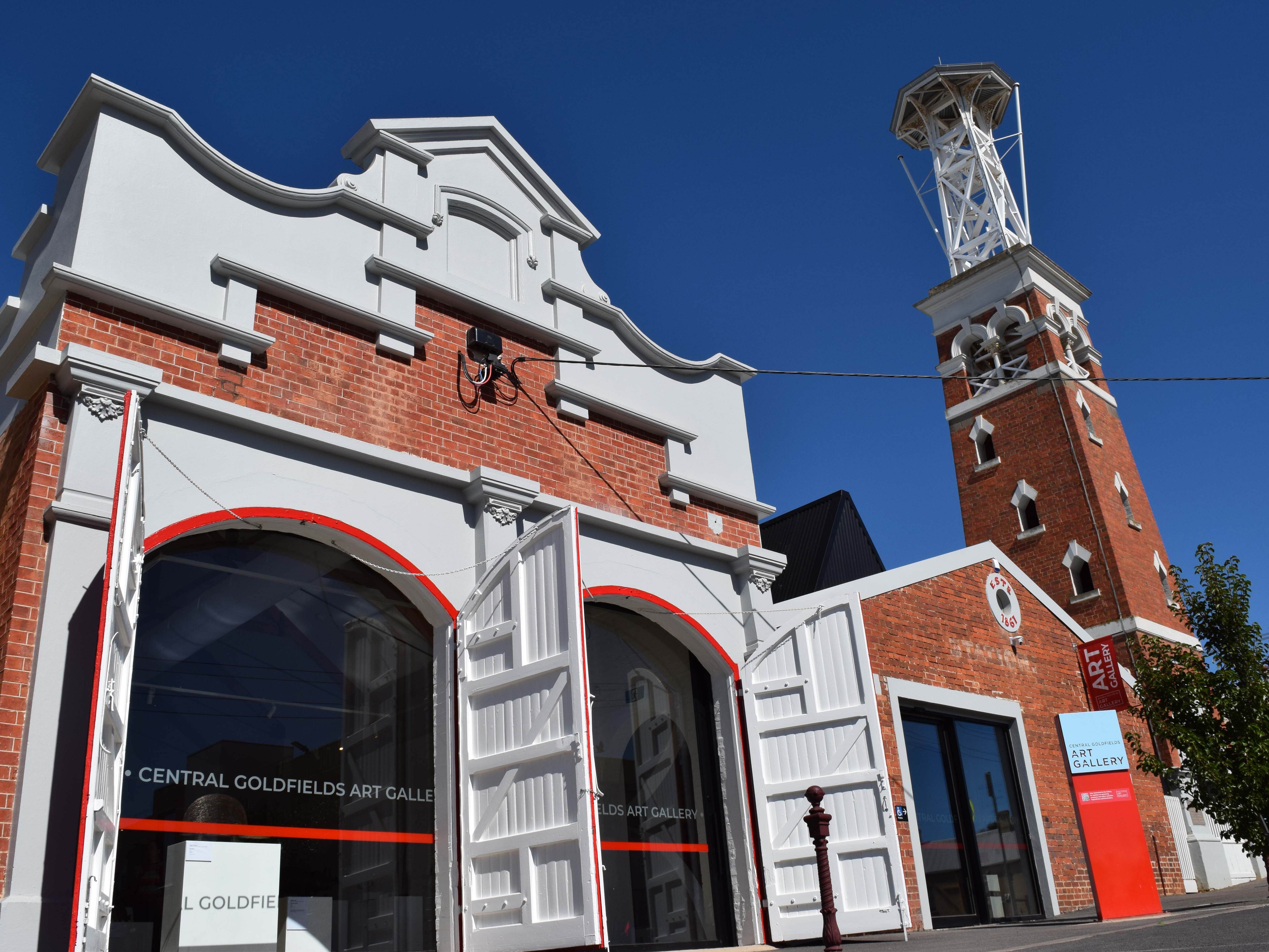 Facade_DSC_0789_LR