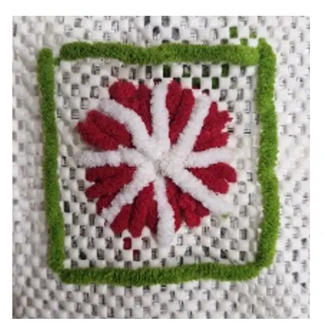 Finger-hooked rug making image_CROPPED